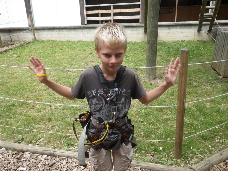 Village Camps International Summer Camp Leysin, Switzerland 2026-08-15 https://www.villagecamps.com/journals_admin/images/700-40-accrobranche (10).jpg